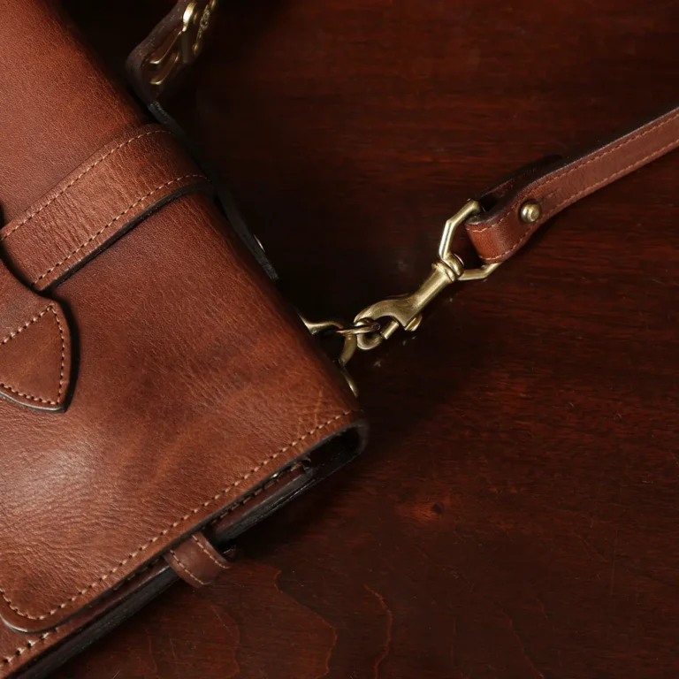 navigator briefcase in vintage brown-view of hook