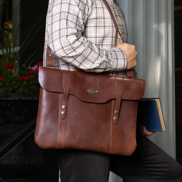No. 16 Document Bag with Strap and Carry Handle – Vintage Brown