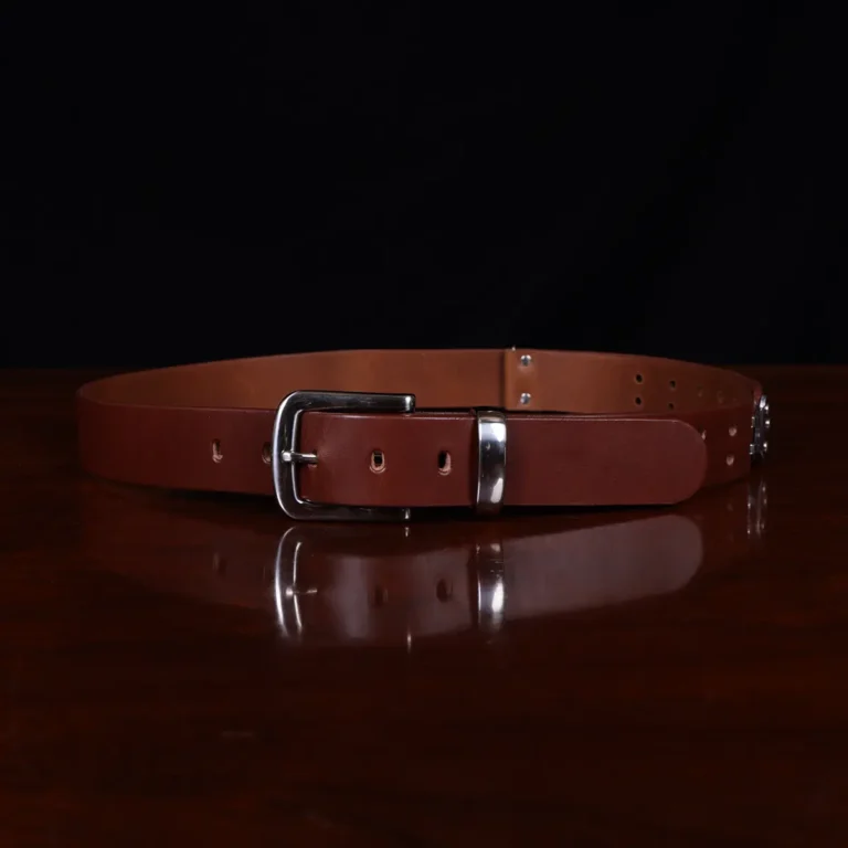 No 4 Belt in Vintage Brown showing the front