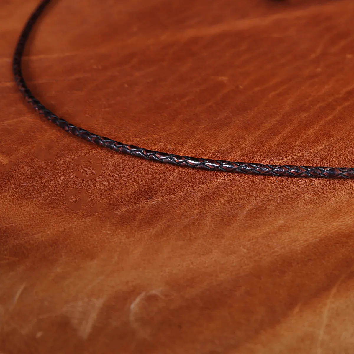 leather eyeglass lanyard in dark brown braided style- view of strap