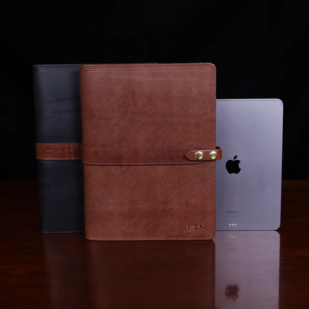 no18 black and brown tablet leather portfolio with ipad