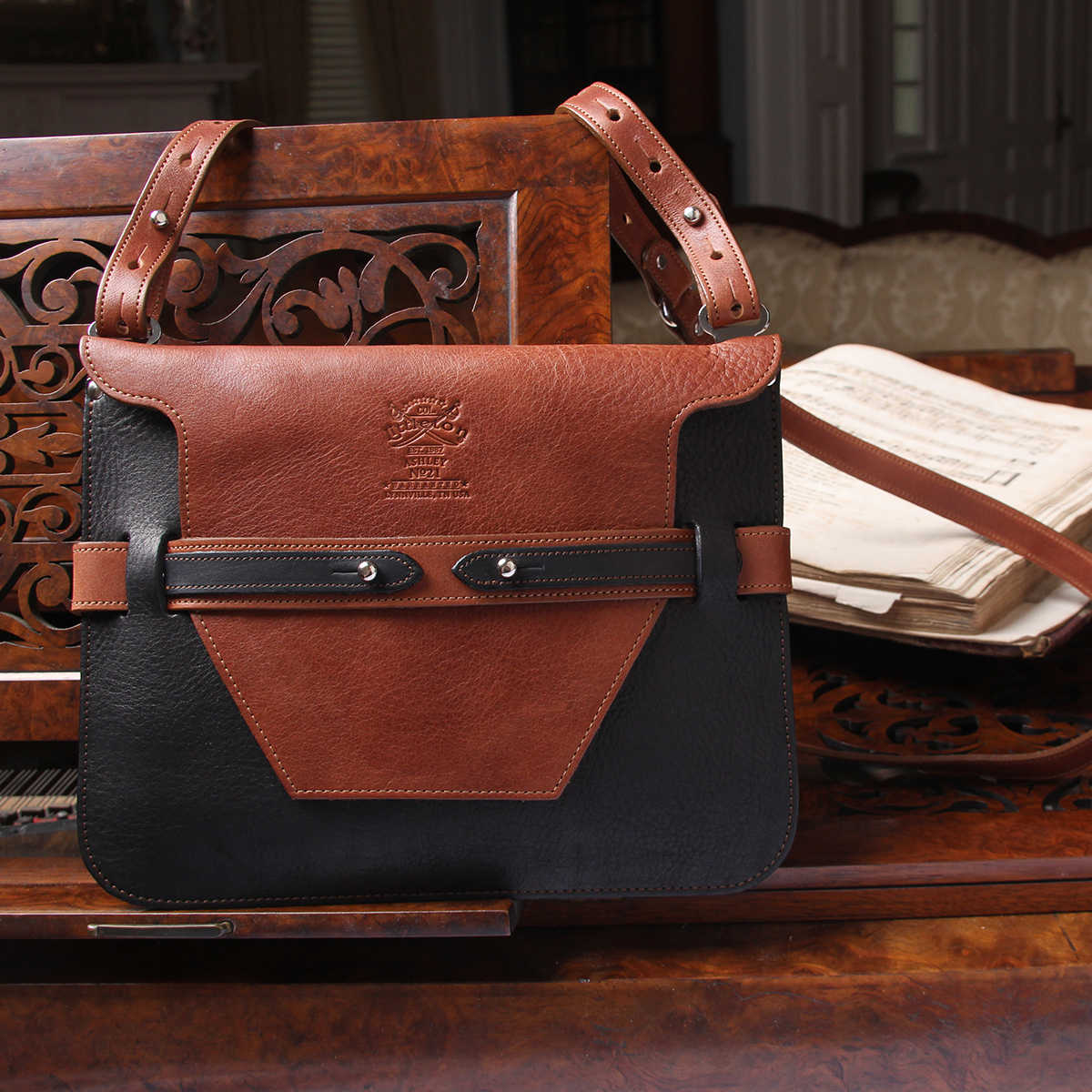 Leather Women’s Purse Ashley Handbag No. 21 | USA Made | Crossbody Style