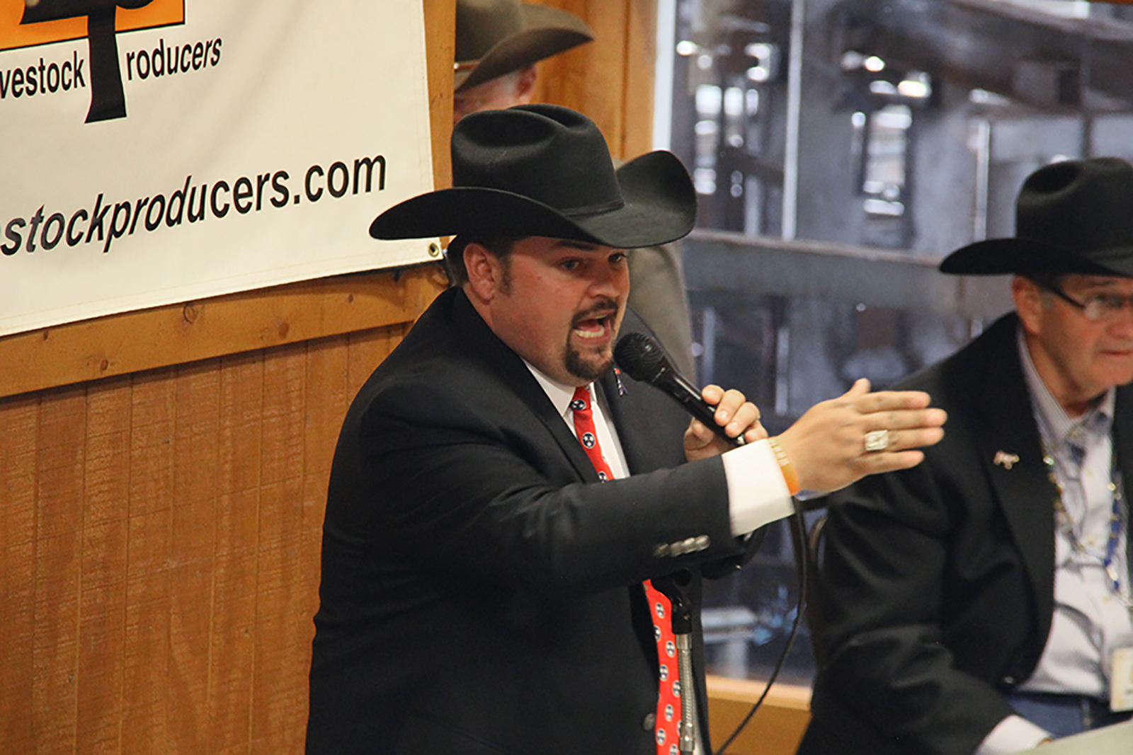mule day blog auctioneer winner