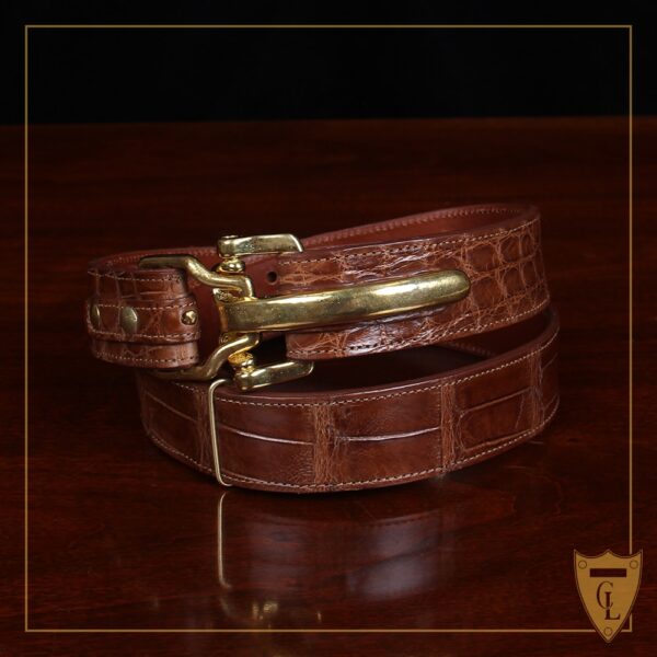 No. 5 Cinch Belt in brown American Alligator and brass buckle - ID 002 - front view on black background