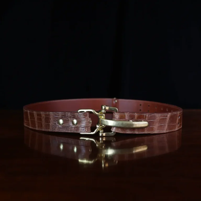No. 5 Cinch Belt in brown American Alligator and brass buckle - ID 001 - front view on black background