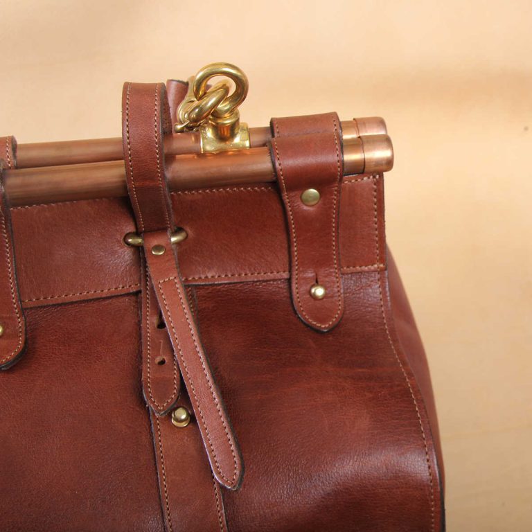 leather travel grip bag
