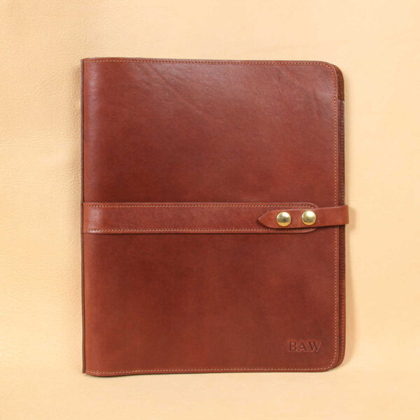 no19 brown leather binder notebook with two position snap closure