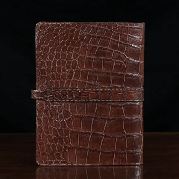 No. 18 American Alligator Portfolio – 001
