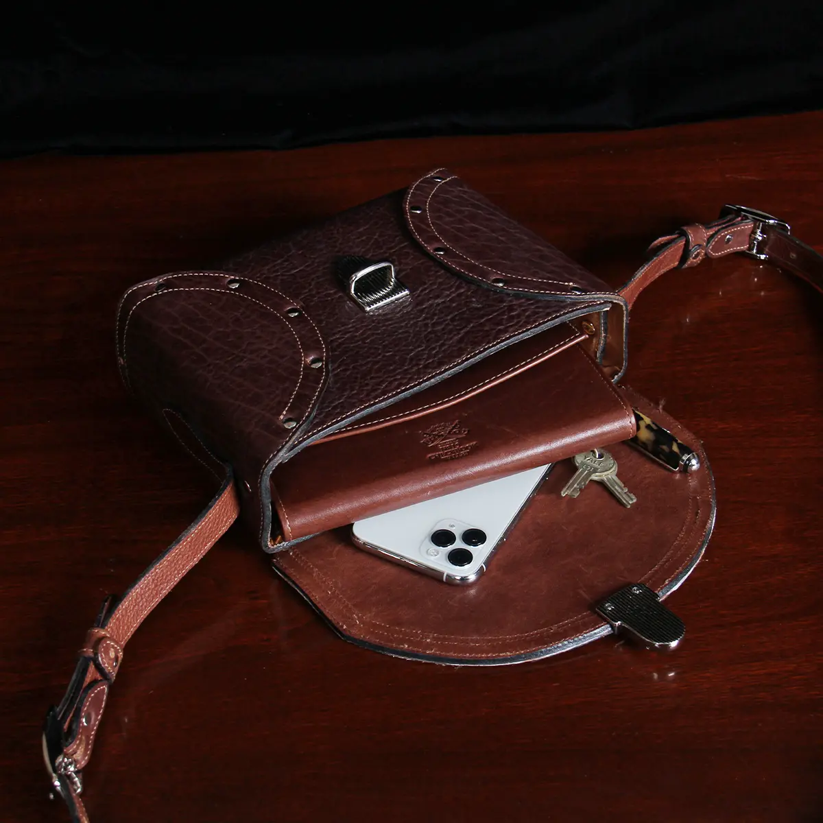 Oakley Crossbody Box Bag – Tobacco Brown American Buffalo