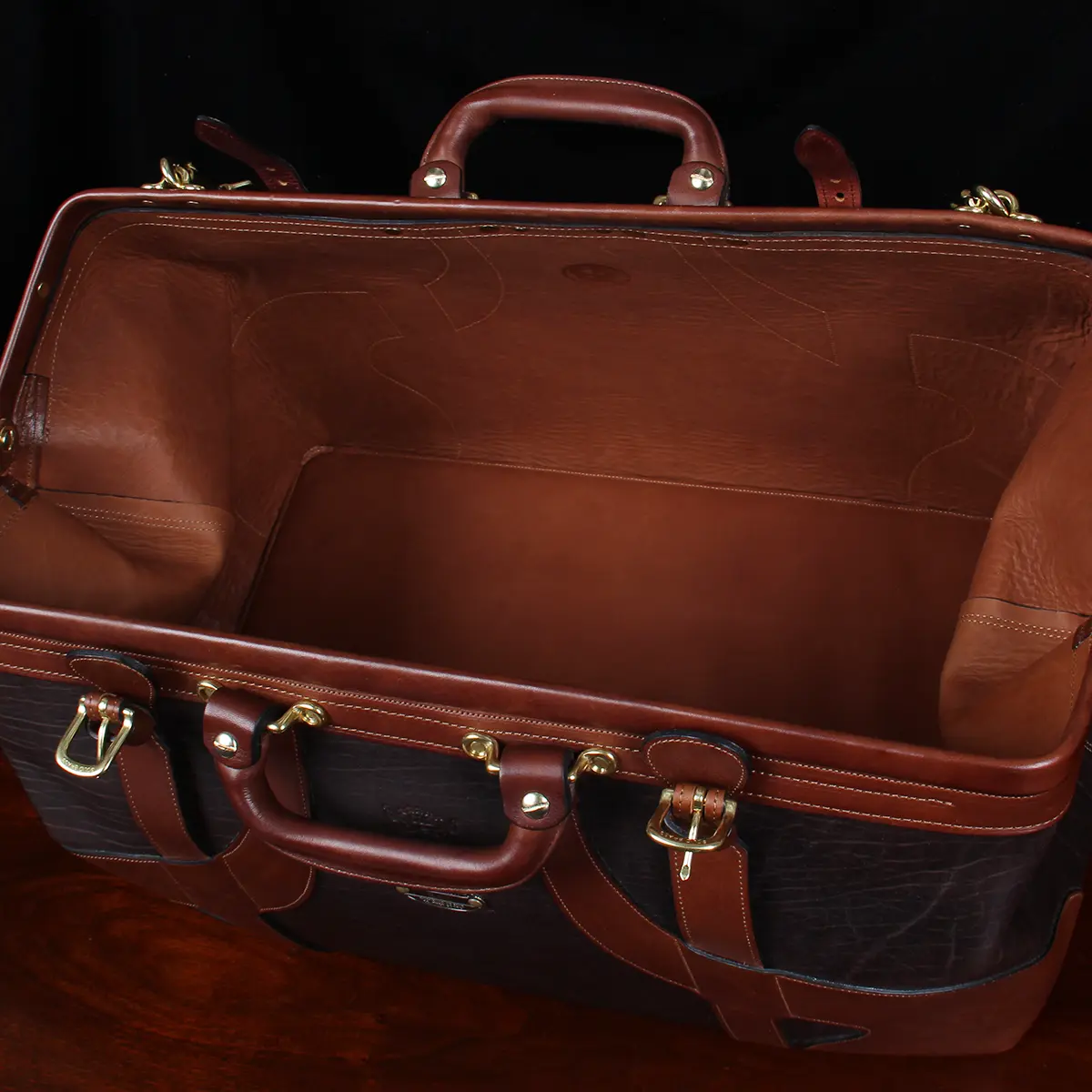 No. 5 Grip in Tobacco Brown American Buffalo with Vintage Brown Steerhide trim - inside open view