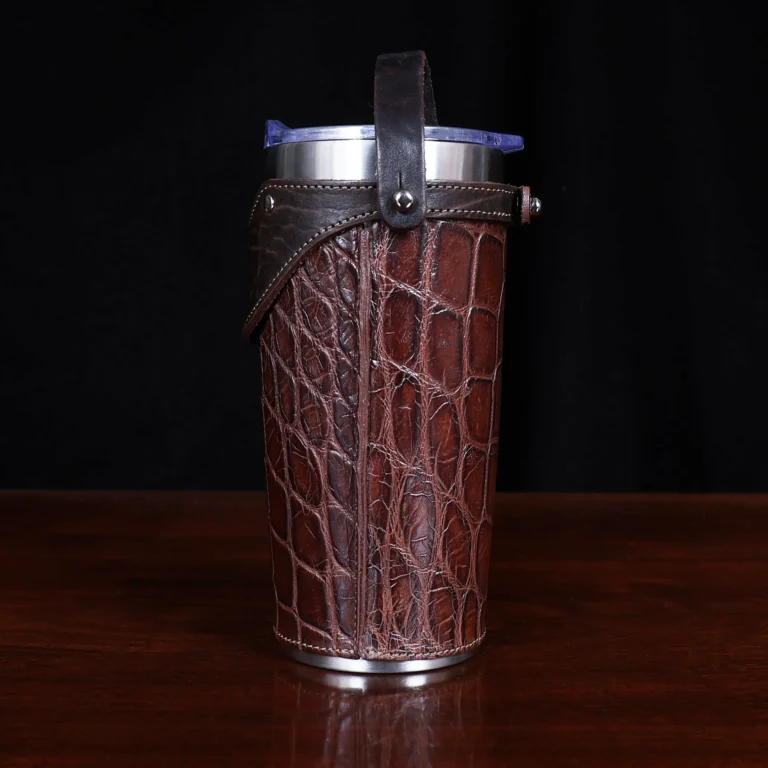 Side profile of the American Alligator Tumbler