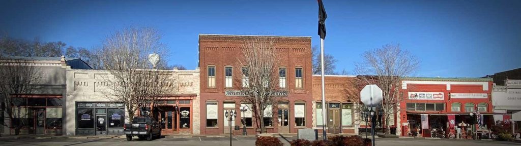 Downtown Lynnville, TN town row