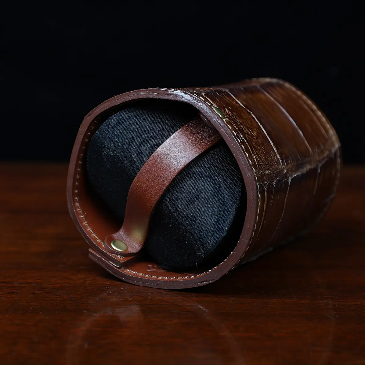 View larger image of Colonel Can Caddy in brown American Alligator - Single - ID 001 - bottom view