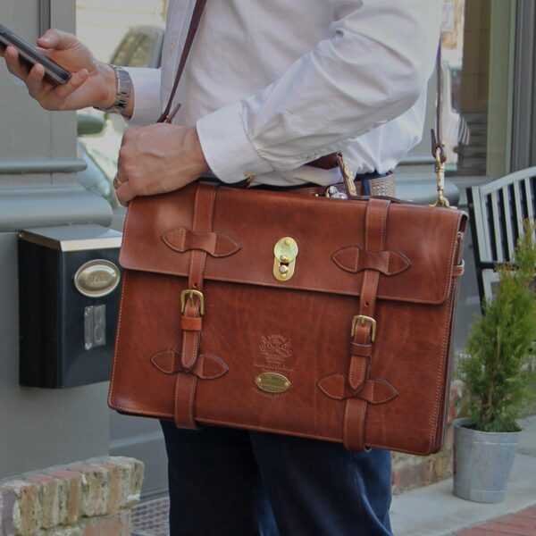 Made in USA Brown Col Littleton Full-Grain Leather Navigator Briefcase