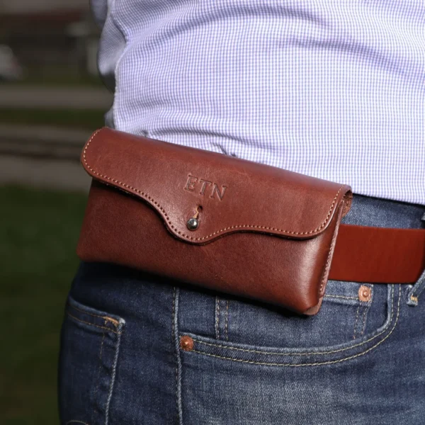 No. 48 Large – Leather Phone Holster – Vintage Brown
