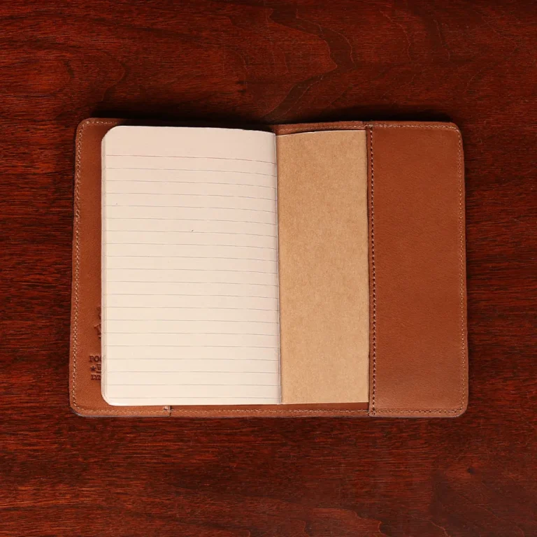 Open view of the no. 27 American alligator pocket journal.