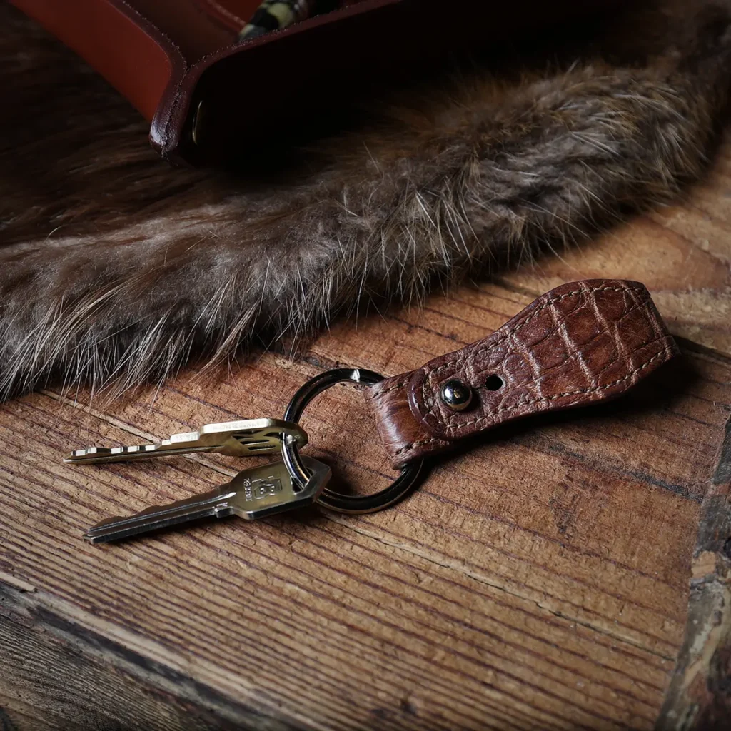 keyring-no6-alligator-front-
