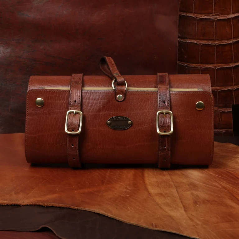 colonel's private stock shave kit with alligator trim showing the main side