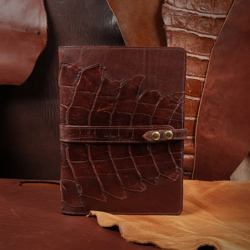 2024 Year in Review 10 colonels private stock portfolio in american steerhide and alligator tail