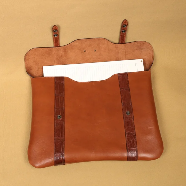 inside of the american steerhide and american alligator document bag