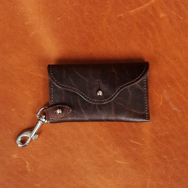 Rugged leather key wallet