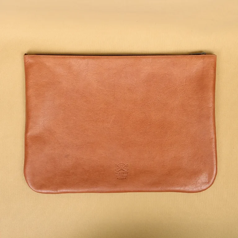 leather private stock large zip it back