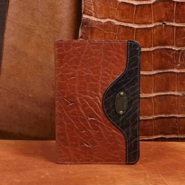 Rugged – Leather Travel Portfolio – Private Stock
