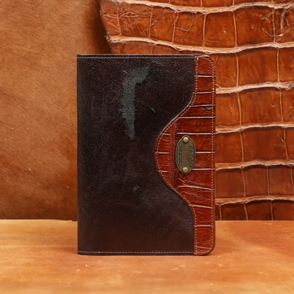 Rugged – Leather Travel Portfolio – Private Stock