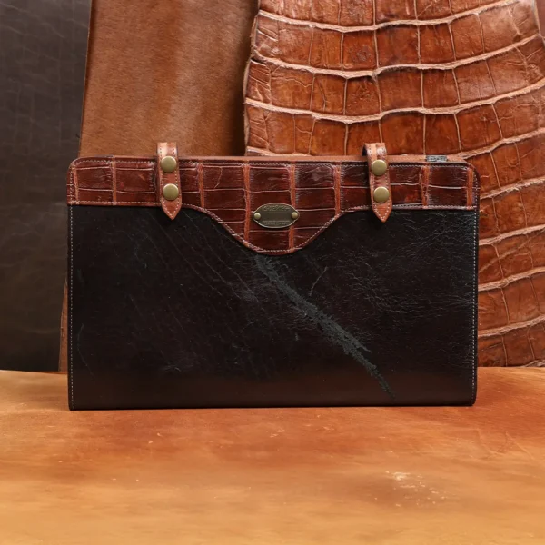 Rugged – No. 28 Legal Size Leather Portfolio – American Buffalo – Private Stock
