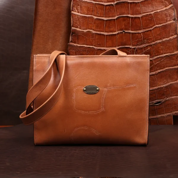 Branded – Wayfarer Tote – Private Stock